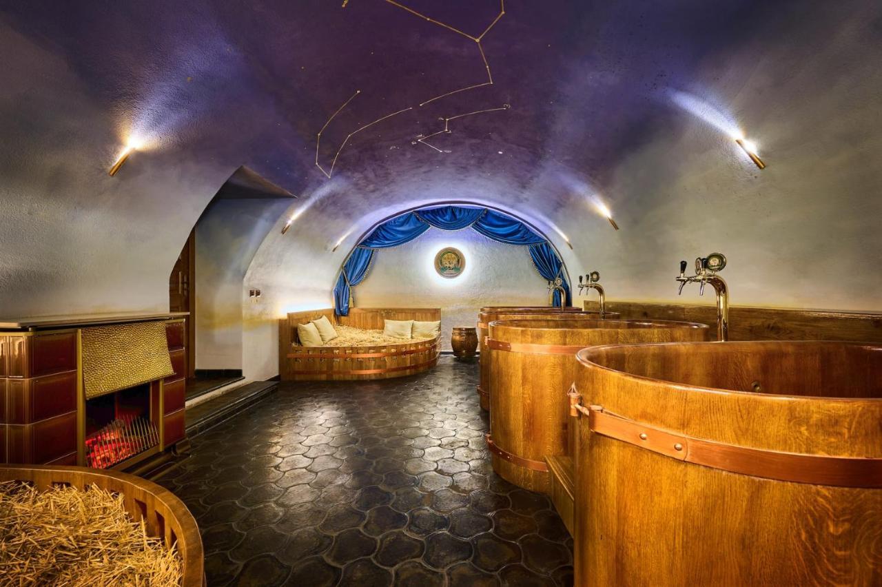 Spa Beerland Chateaux - U Zlate Hrusky / At Golden Pear Prag Eksteriør billede